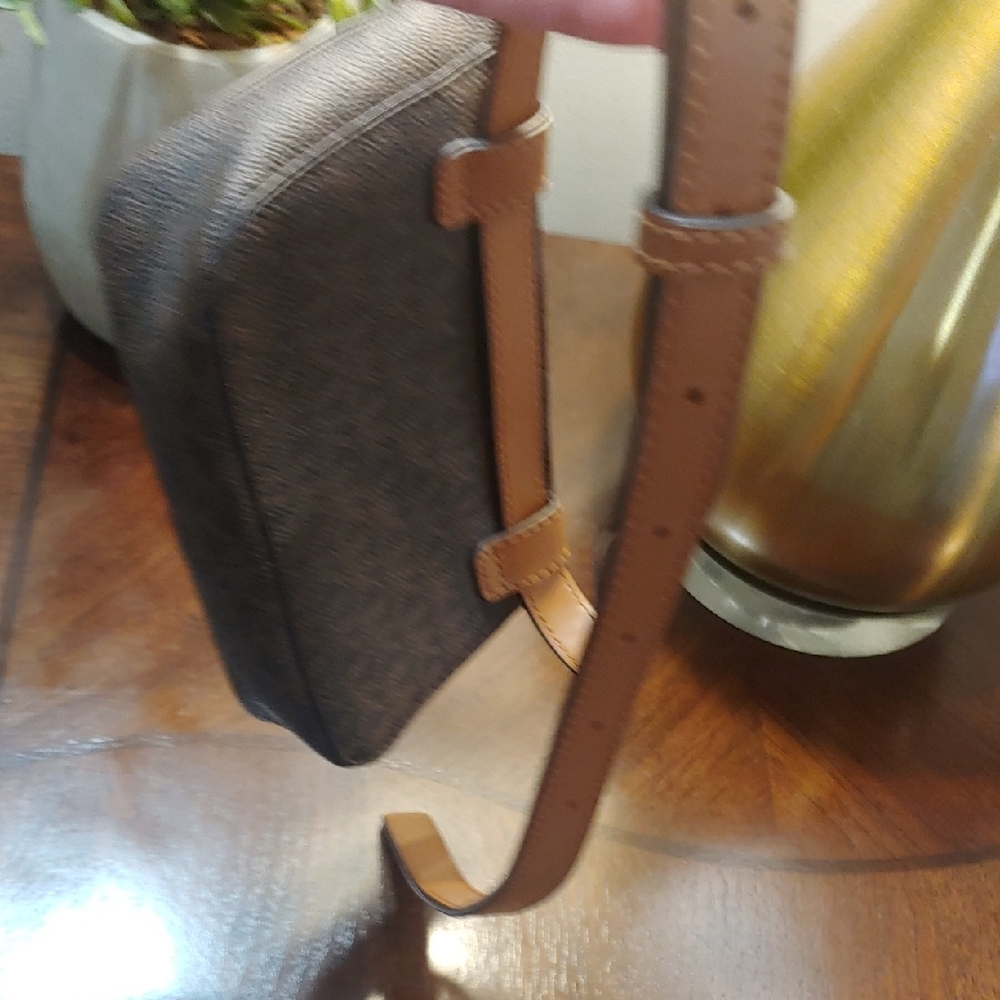 Michael Kors Brown Monogram Crossbody Bag with Gold Hardware - Picture 7 of 7